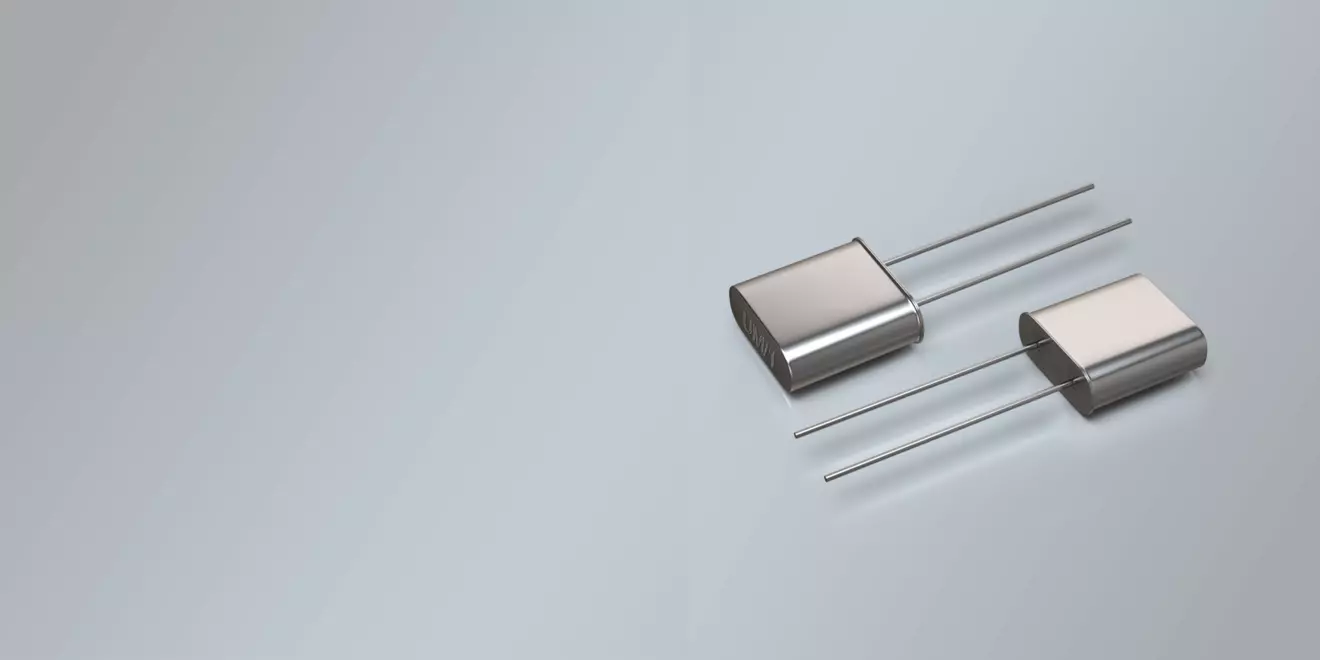 THT QUARZ UM1 8,0 x 3,1 mm 6,00 - 200,0 MHz