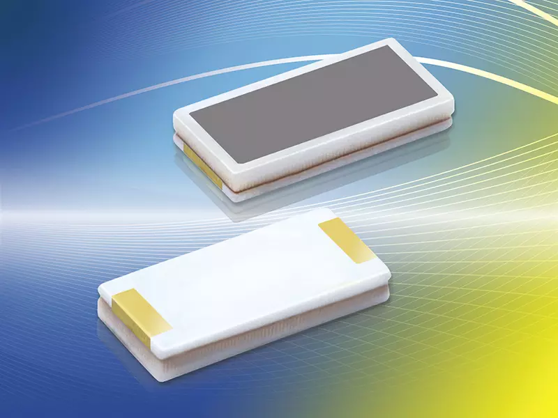 SMD křemen v keramickém pouzdře SMD křemen v keramickém pouzdře